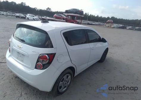 2016 Chevrolet Sonic Ls Auto из США, поврежденный, VIN 1G1JA6SH4G4151507